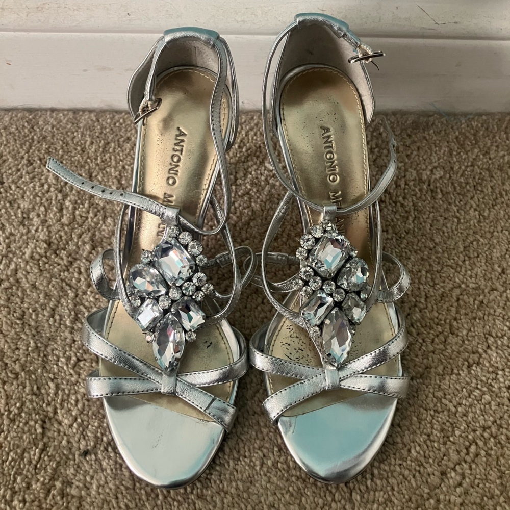 Antonio Melani Silver Strappy Heels